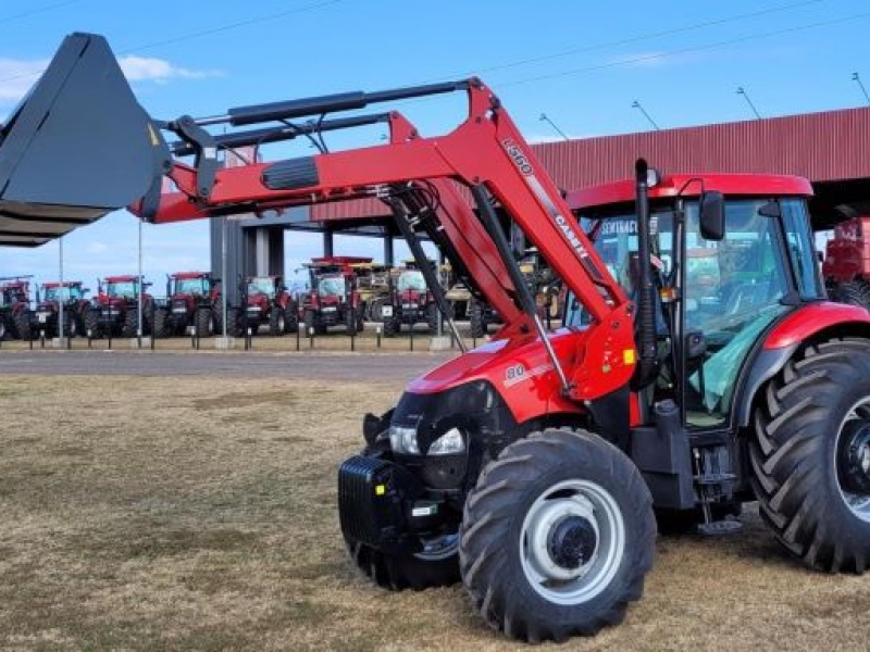 Farmall 80 con pala